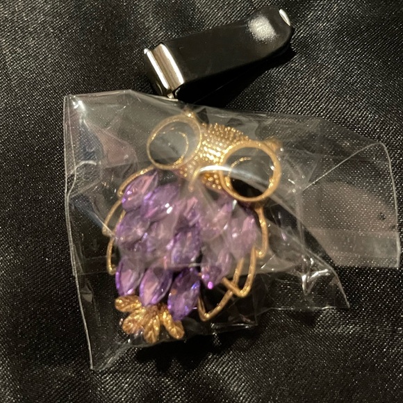 🌟Pick Any 2/$13 Sale Car Vent Clip - Picture 2 of 7